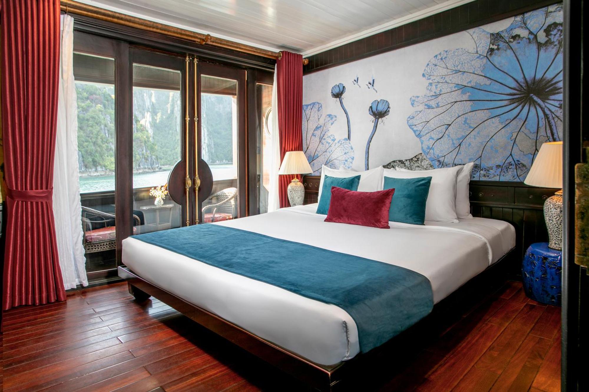 Bhaya Legend Cruises Hotel Ha Long Exterior photo